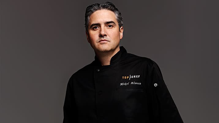 Mikel Alonso, de Top Chef México, inauguró Quinto, interior 1.