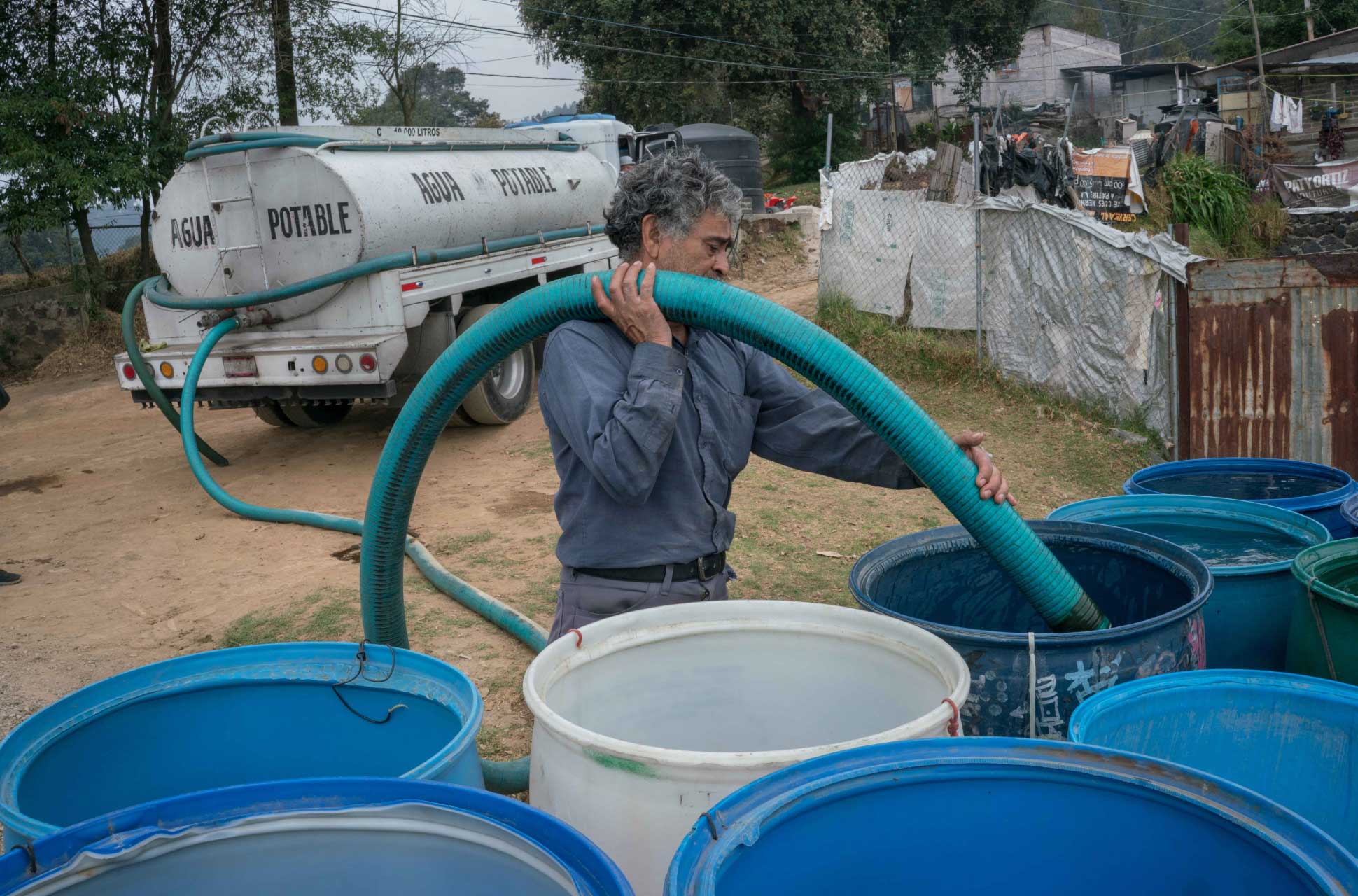 Agua transportada en pipas en la Ciudad de México